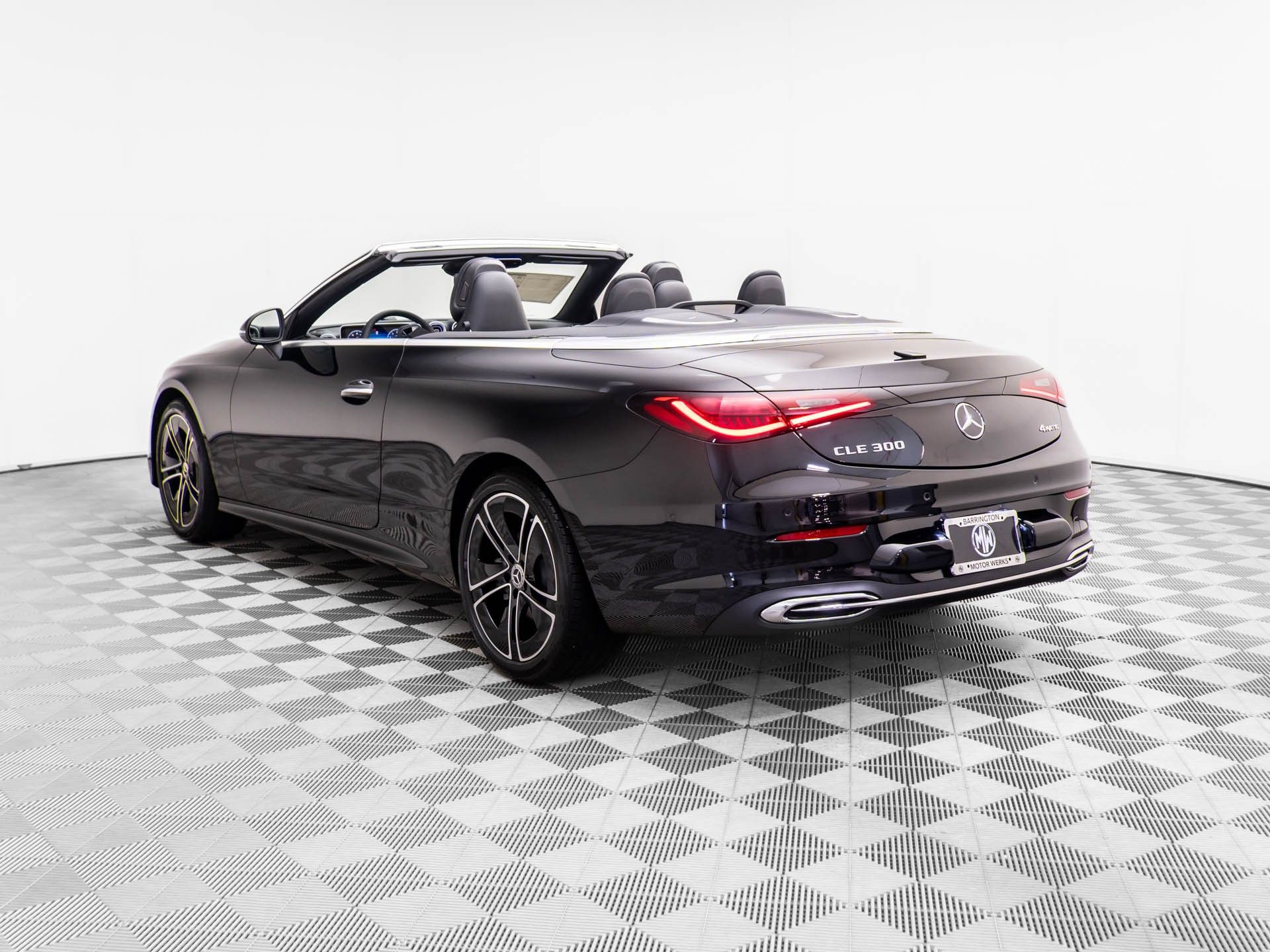 2026 Mercedes Benz CLE 300 4MATIC Cabriolet photo 3