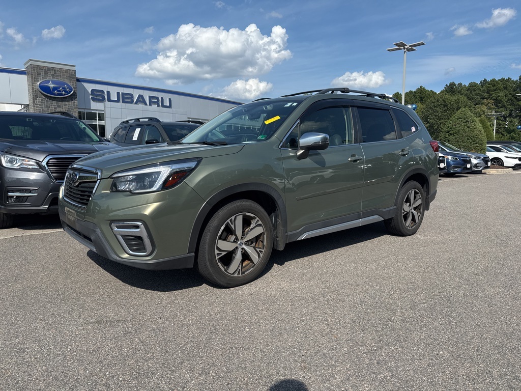 2021 Subaru Forester Touring photo 2