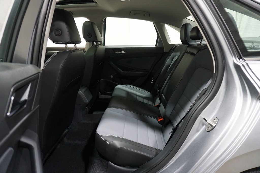 2025 Volkswagen Jetta 1.5T SE photo 10