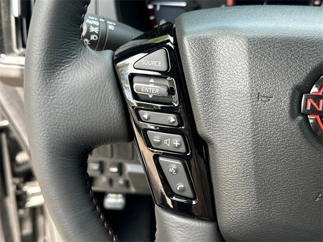 2025 Nissan Frontier PRO-4X photo 15