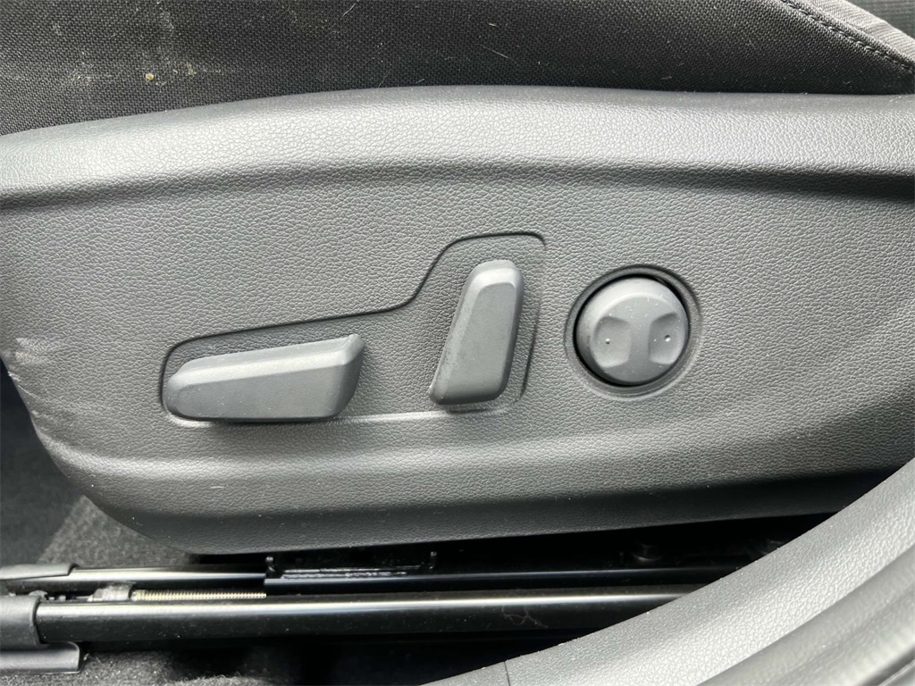 2023 Hyundai Kona SEL photo 19