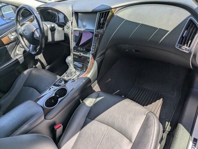 2014 Infiniti Q50 Premium photo 35