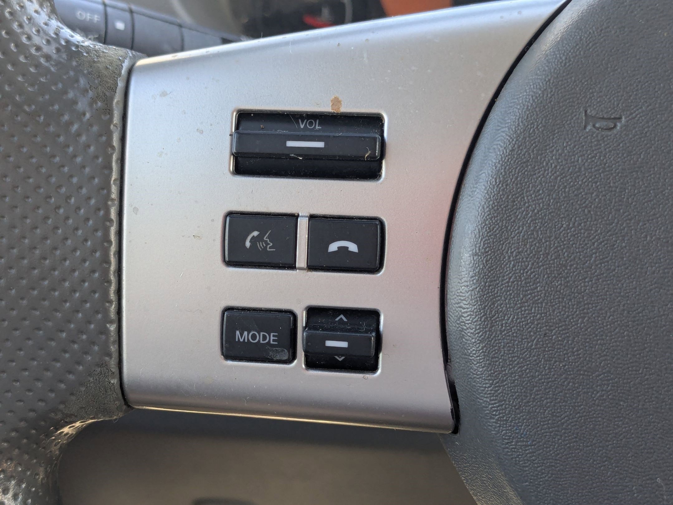 2019 Nissan Frontier SV photo 15
