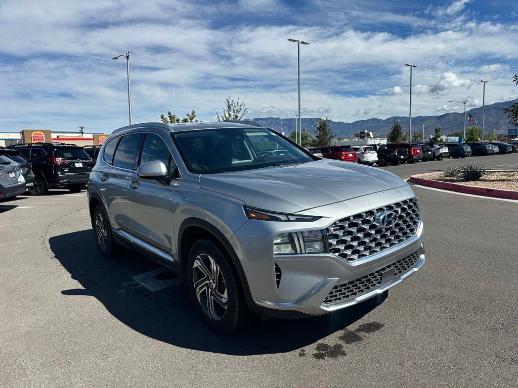 2022 Hyundai Santa Fe SEL photo 2
