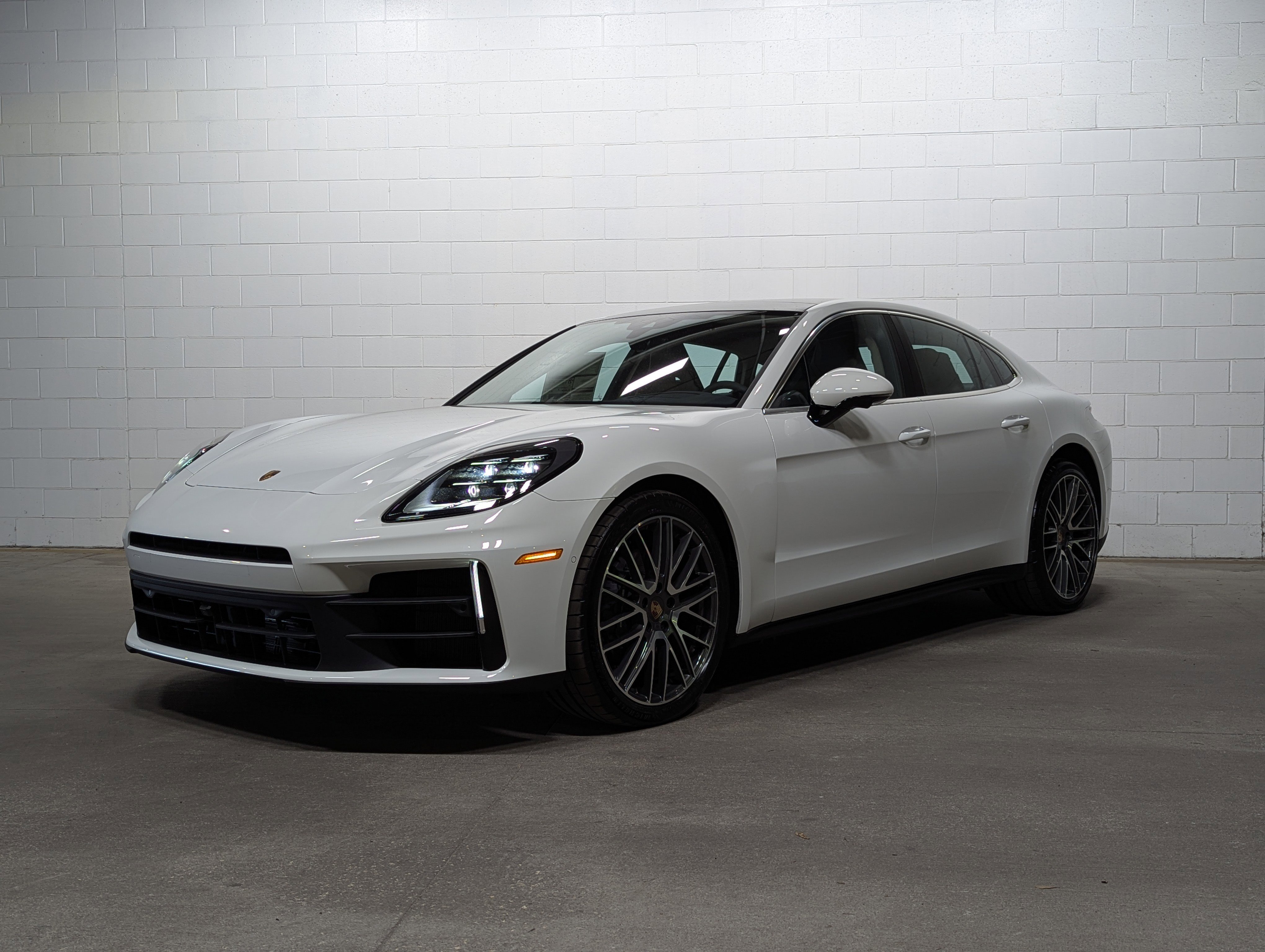 2025 Porsche Panamera