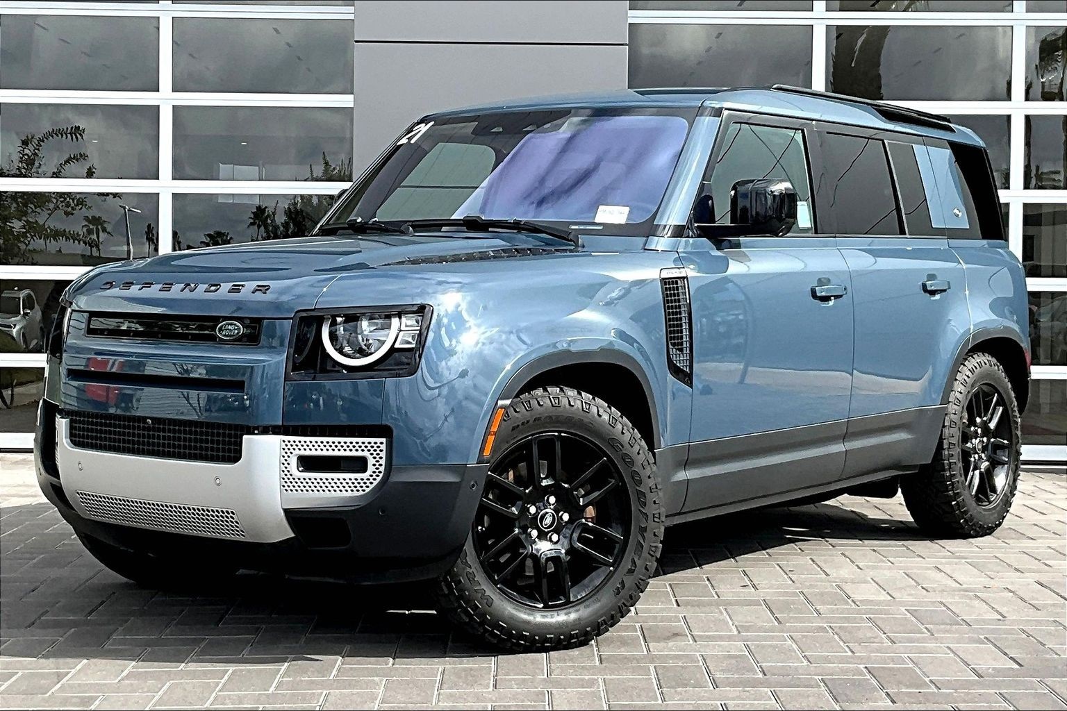 2021 Land Rover Defender S