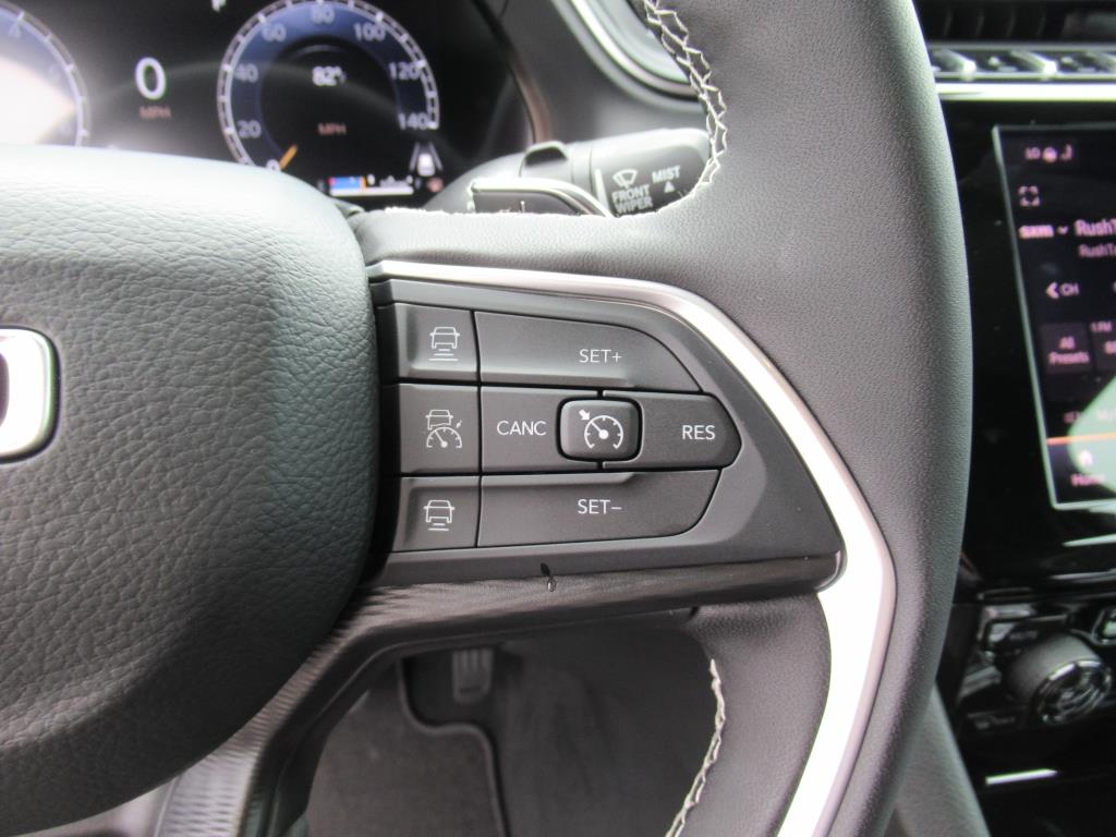 2025 Jeep Grand Cherokee Altitude photo 13