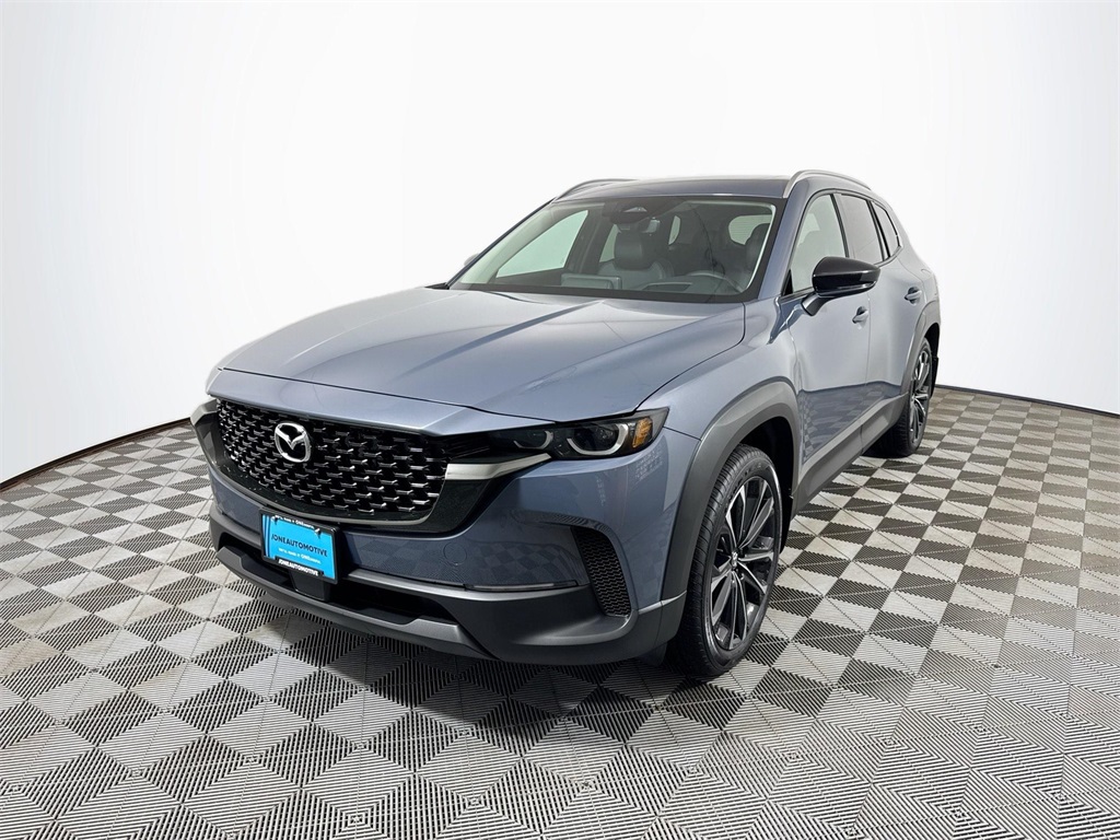 2025 Mazda CX-50 Premium Plus's photo