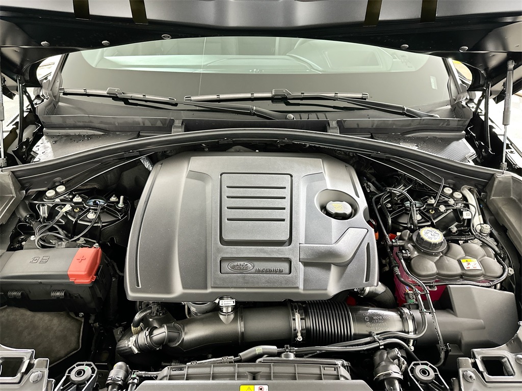2026 Land Rover Range Rover Velar SE photo 20