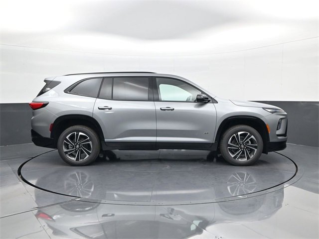 2026 Buick Enclave Sport Touring photo 2