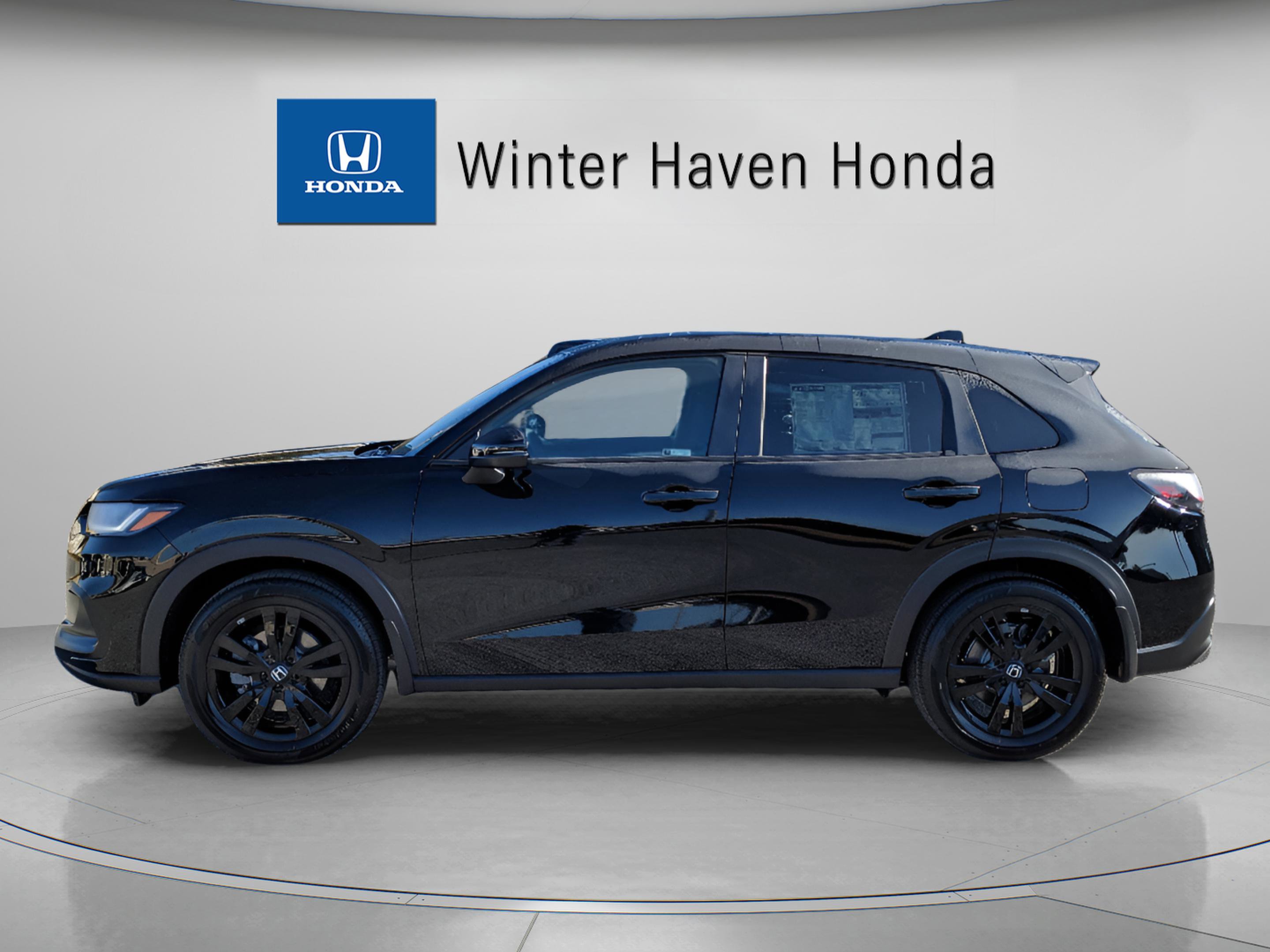2026 Honda HR-V Sport photo 3