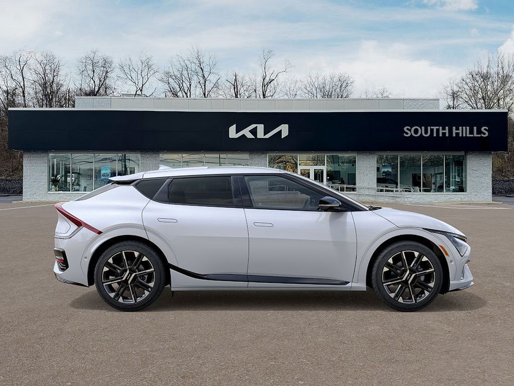 2025 Kia EV6 GT-Line photo 6