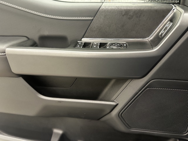 2025 Ford F-150 XLT photo 38