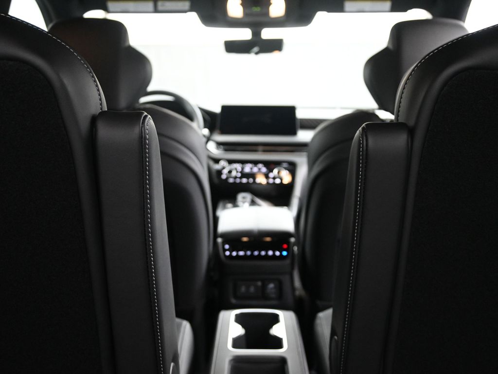 2026 Infiniti QX60 Autograph photo 19