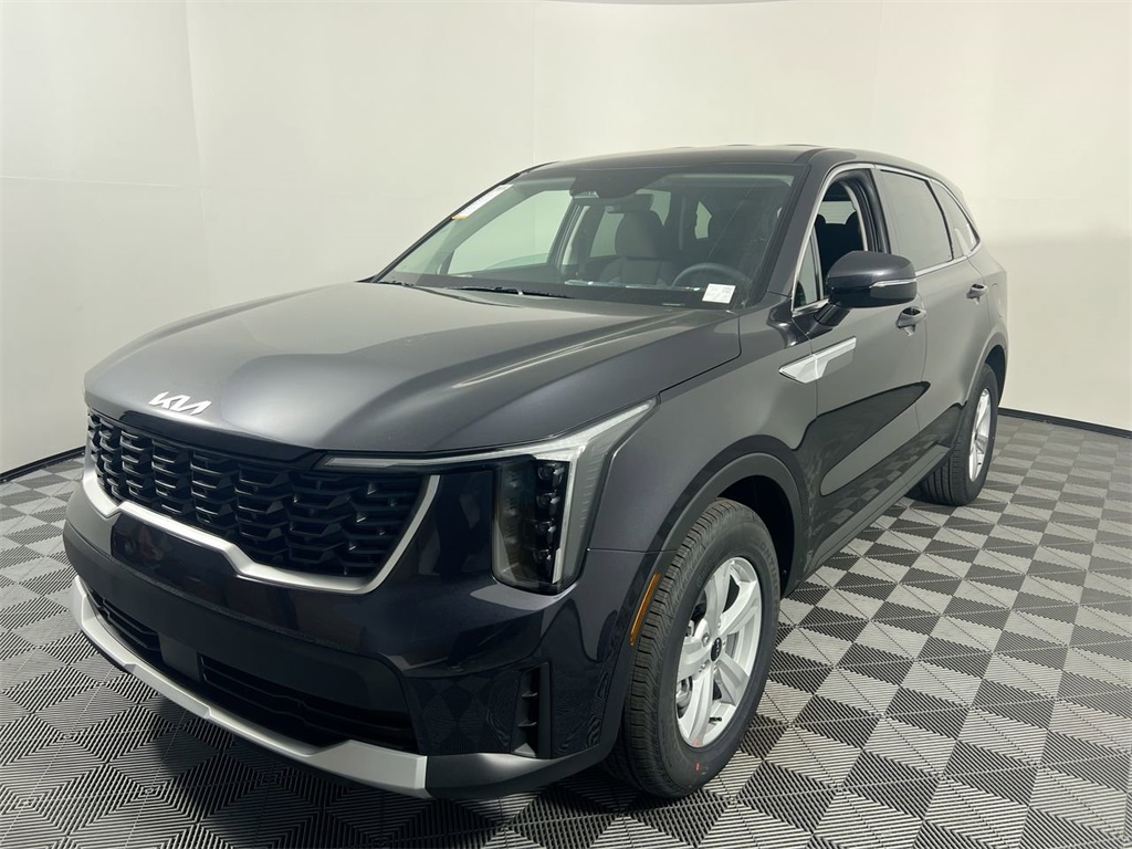 2026 Kia Sorento LX photo 7