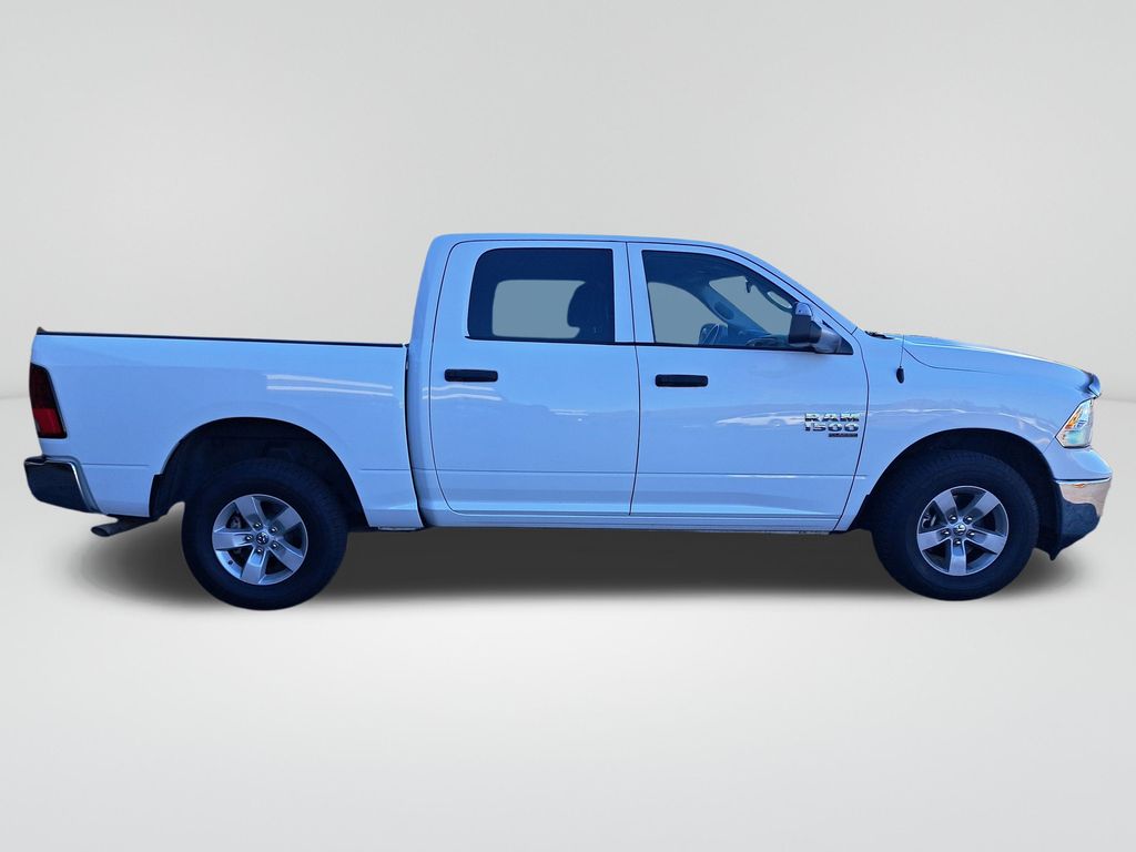 2023 Ram 1500 Classic Tradesman photo 4