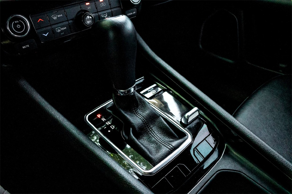 2024 Jeep Compass Latitude photo 22