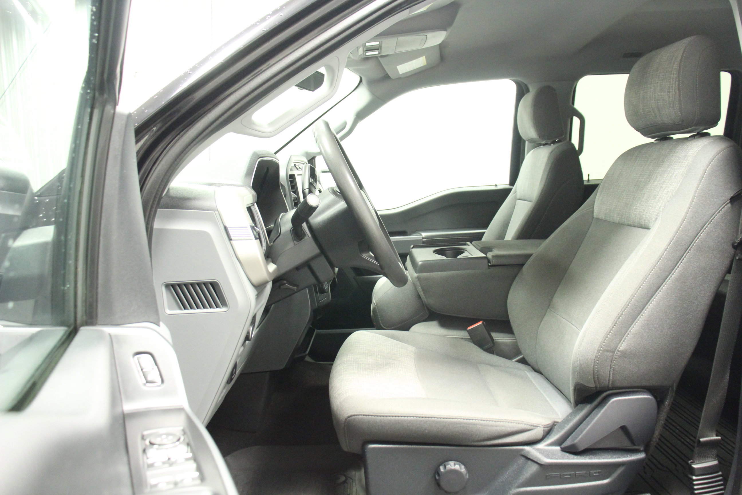 2021 Ford F-150 XLT photo 11