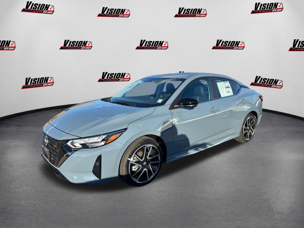 2025 Nissan Sentra SR's photo