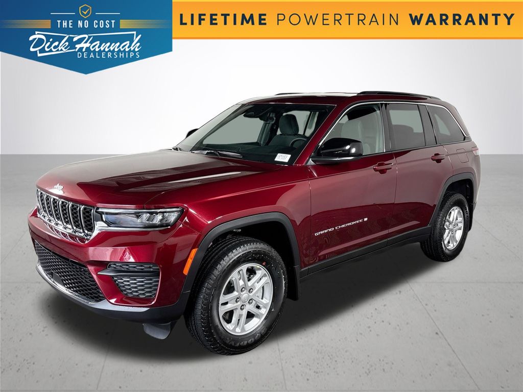 2025 Jeep Grand Cherokee Laredo's photo