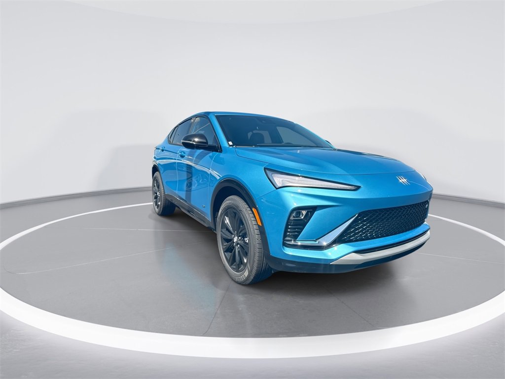 2025 Buick Envista ST photo 2