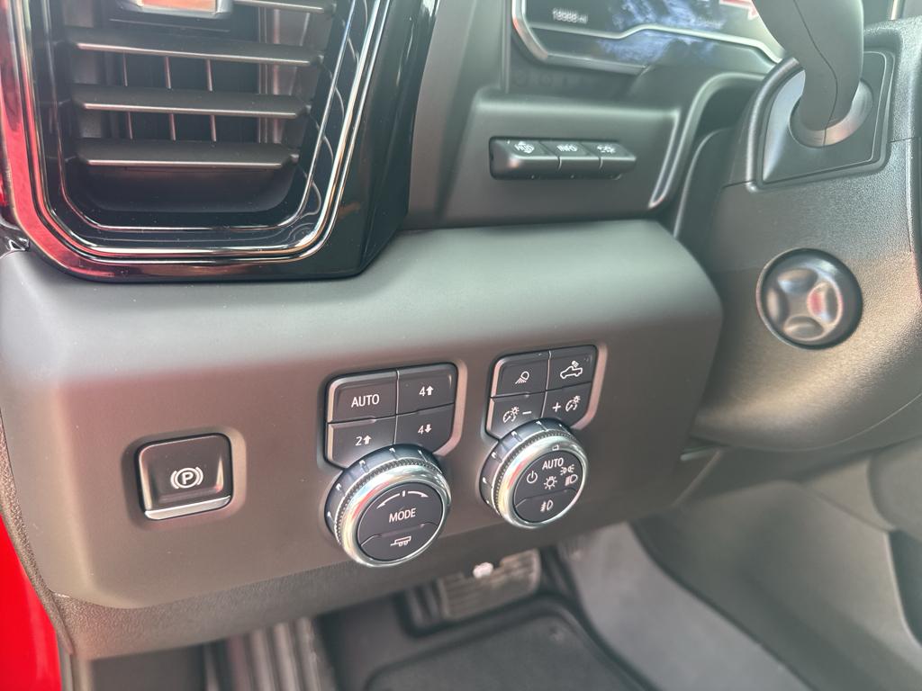 2025 Gmc Sierra 1500 AT4 photo 23