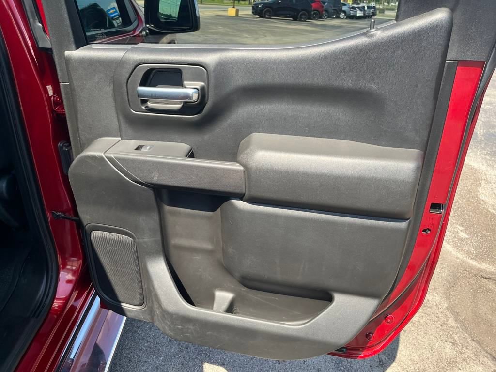 2021 Chevrolet Silverado 1500 LT photo 25