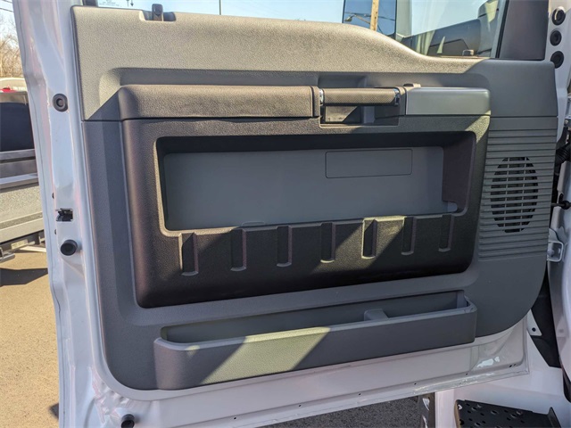2024 Ford F-750 Base photo 11