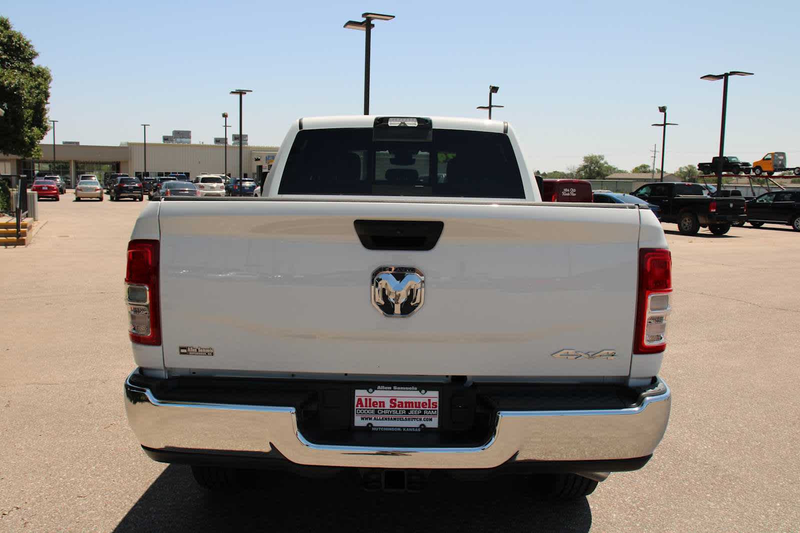 2024 Ram 2500 Tradesman photo 8