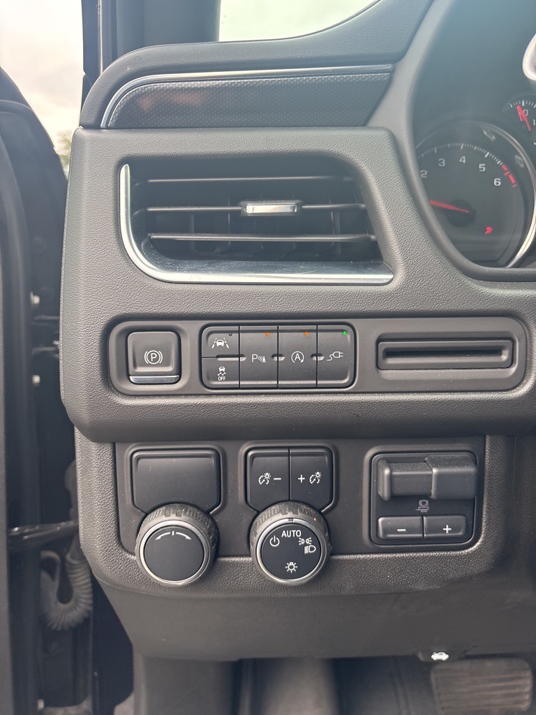 2021 Chevrolet Tahoe RST photo 17