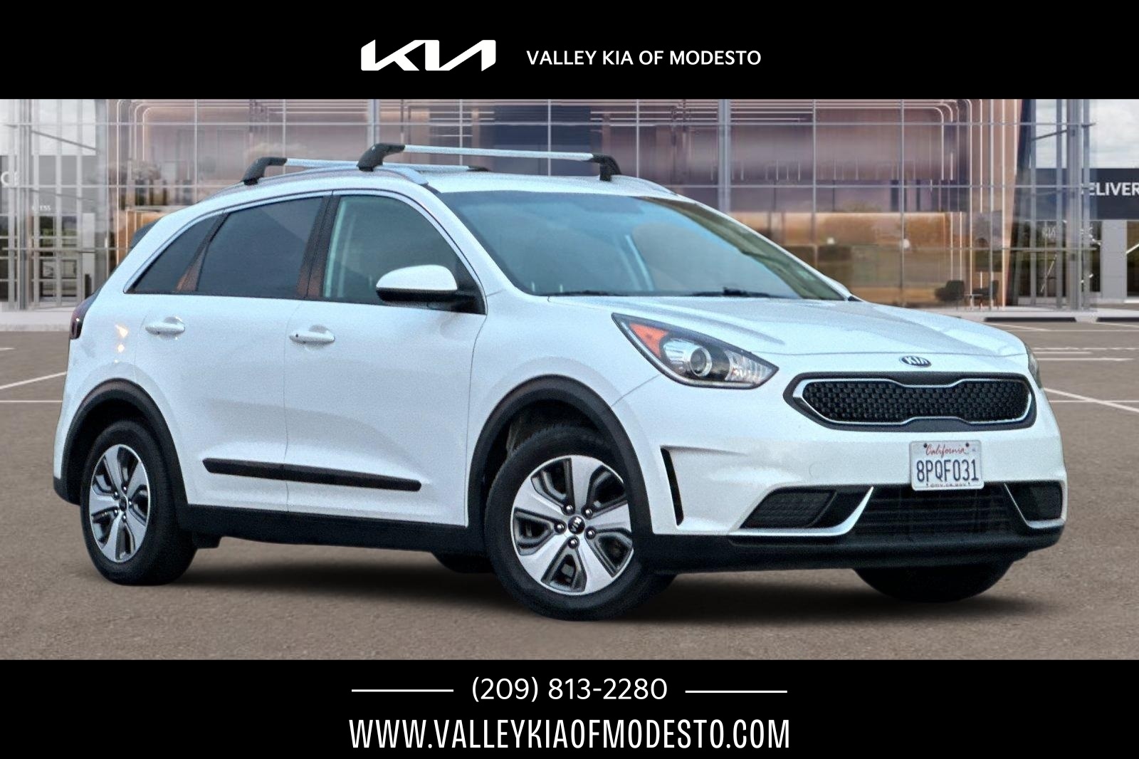 2019 Kia Niro LX's photo