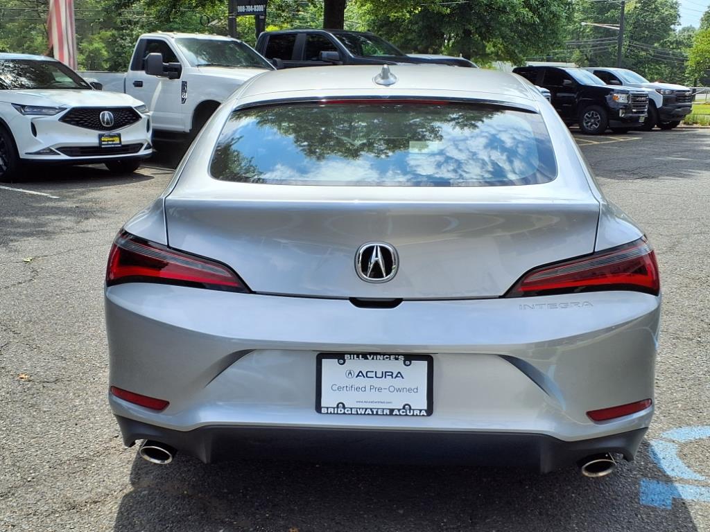 2023 Acura Integra Base photo 5