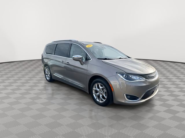 Used 2018 Chrysler Pacifica Limited with VIN 2C4RC1GG4JR177794 for sale in Wheat Ridge, CO