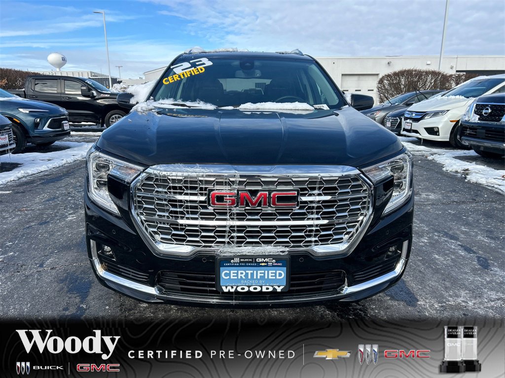 2023 GMC TERRAIN - Image 2