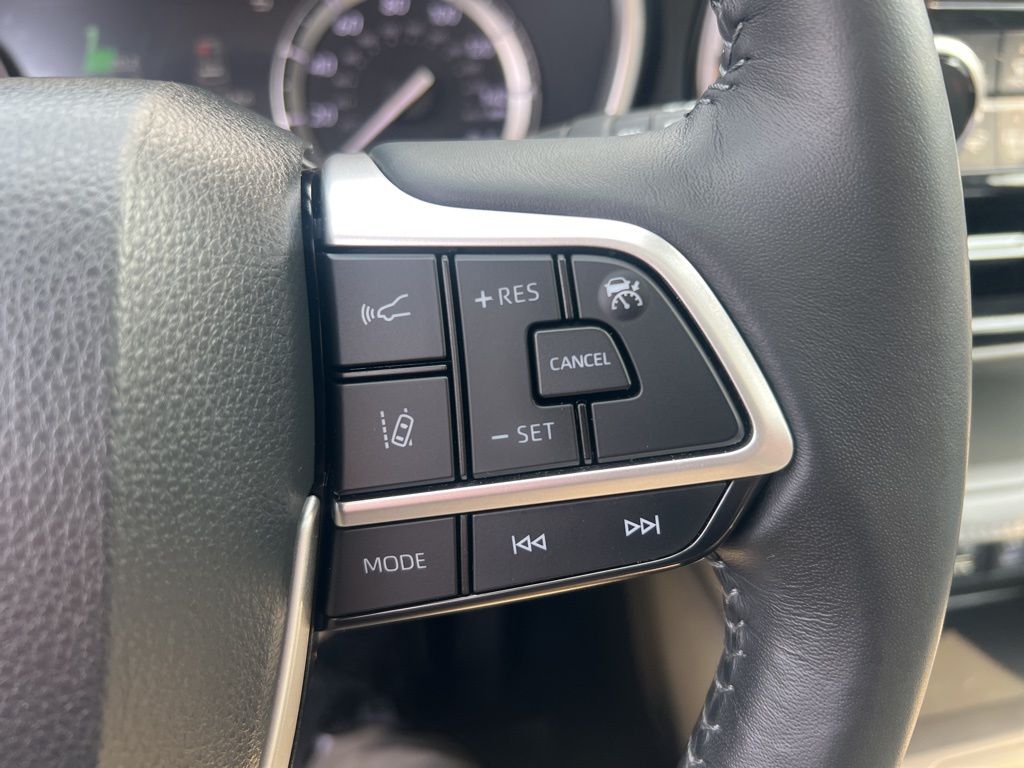 2022 Toyota Highlander XLE photo 57
