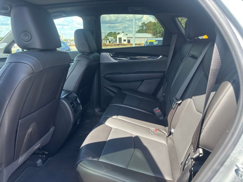 2025 Cadillac XT5 Premium Luxury photo 7
