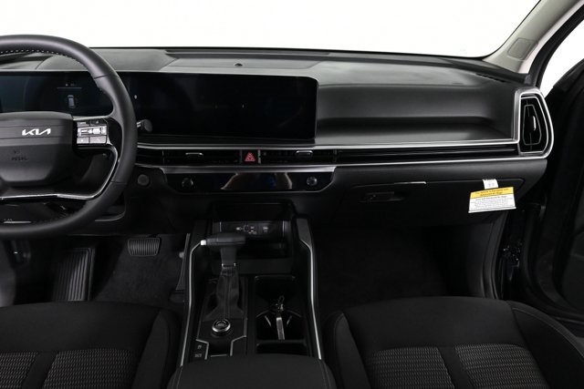2026 Kia Sorento S photo 13