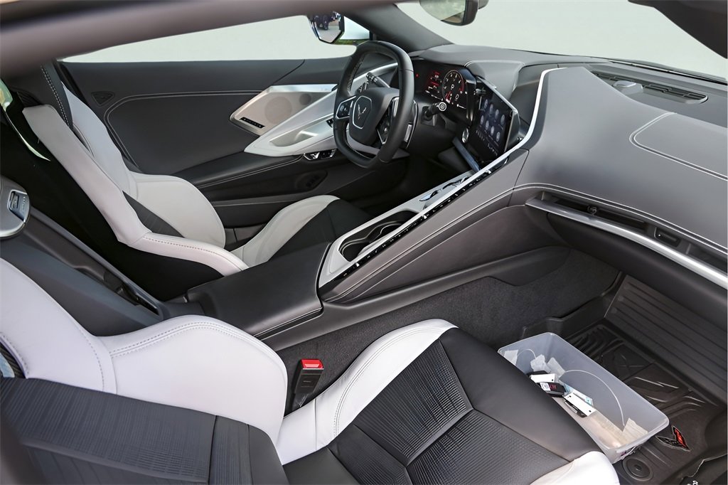 2021 Chevrolet Corvette Stingray 2LT photo 20