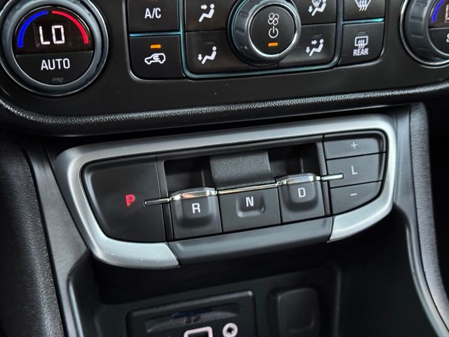 2024 Gmc Terrain SLT photo 13