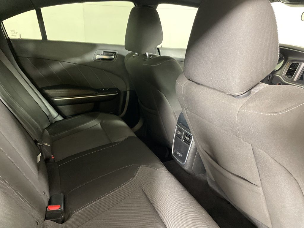 2022 Dodge Charger SXT photo 13