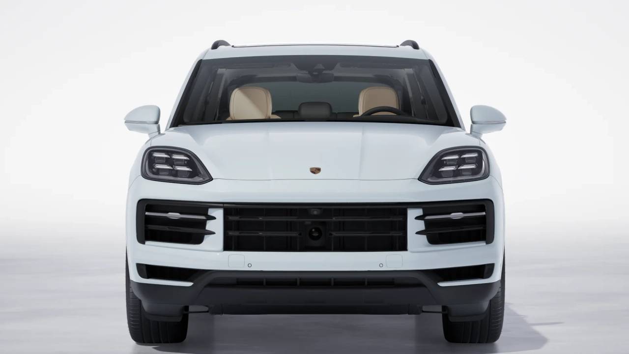 2026 Porsche Cayenne photo 9