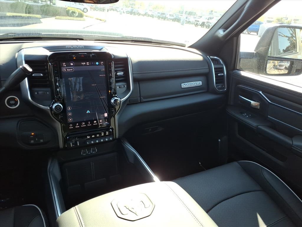 2026 Ram 2500 Laramie photo 15