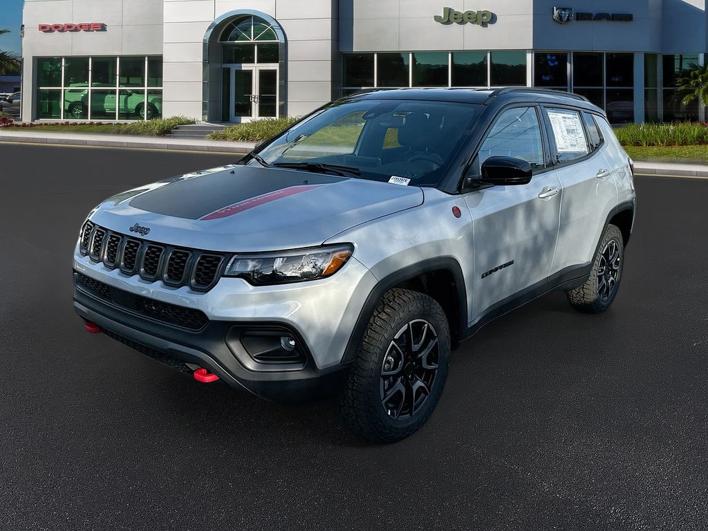 2026 Jeep Compass Trailhawk photo 3