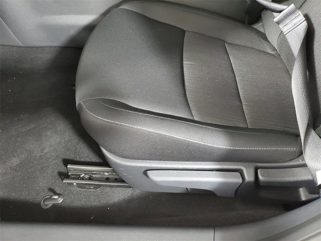 2025 Nissan Sentra SV photo 21