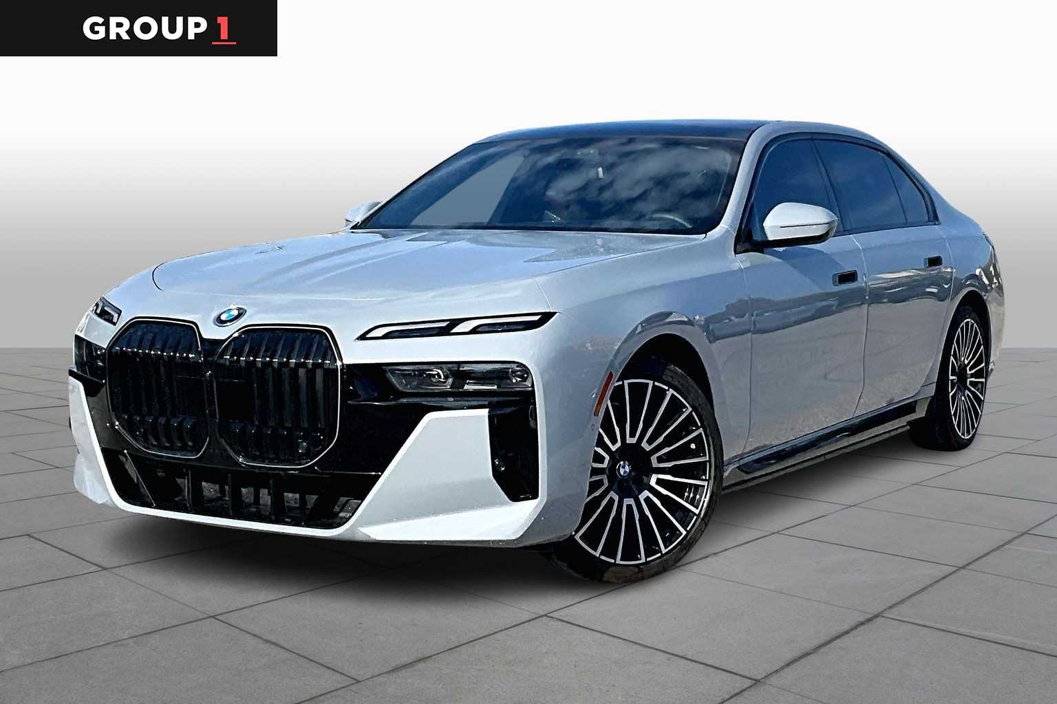 Used 2025 BMW i7 60 with VIN WBY53EJ09SCT31376 for sale in Houston, TX