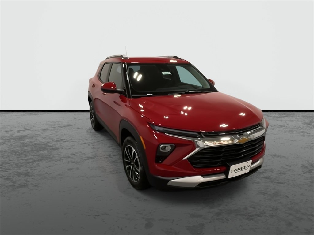 2026 Chevrolet Trailblazer LT photo 2