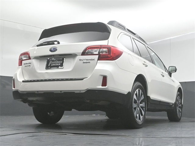 2017 SUBARU OUTBACK - Image 40