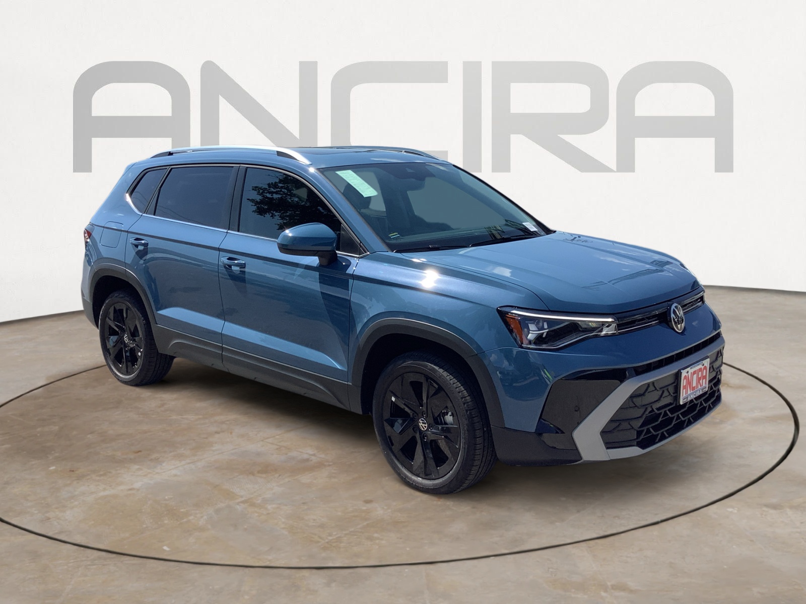 2025 Volkswagen Taos SE's photo