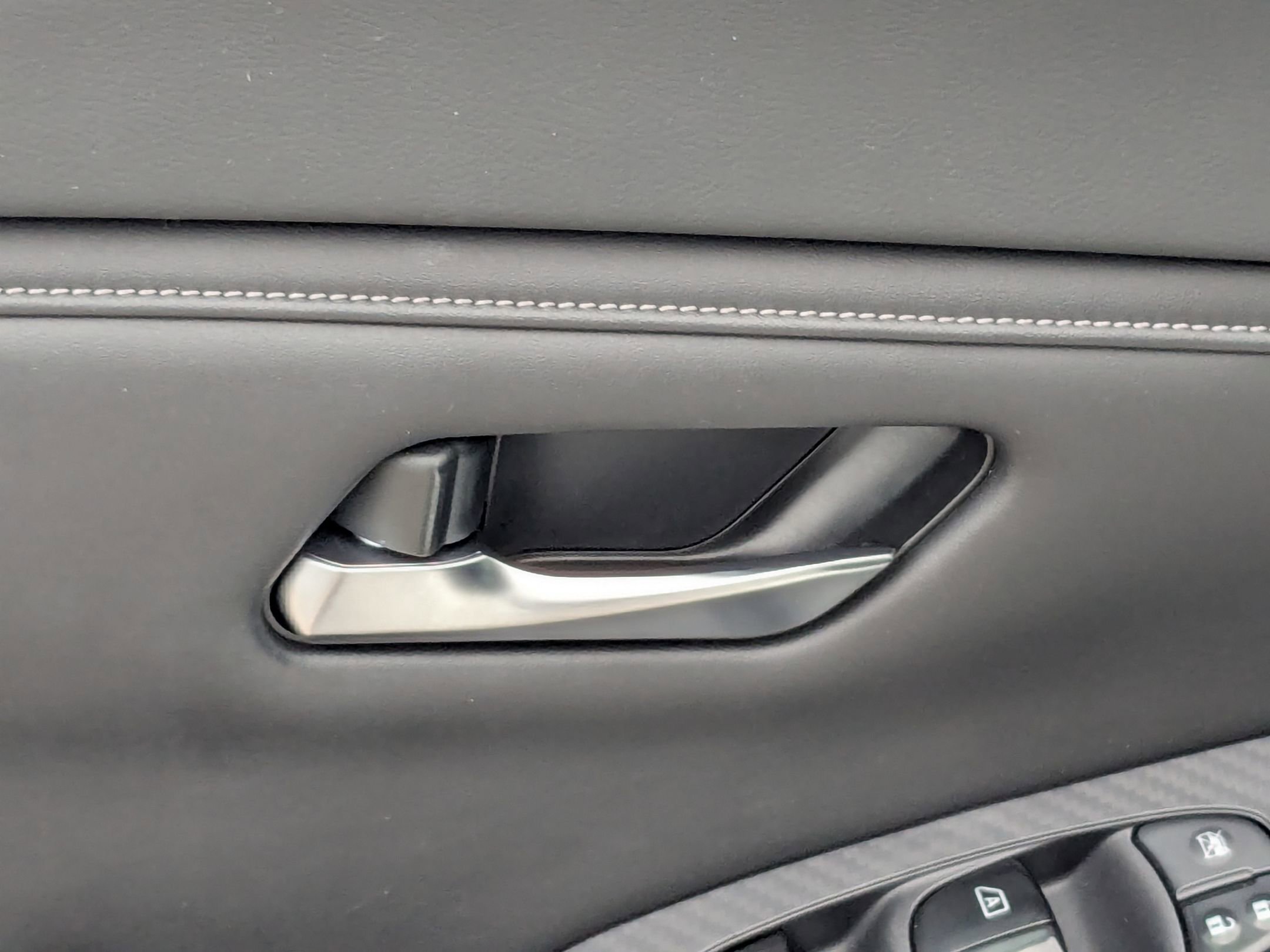 2020 Nissan Sentra SV photo 13