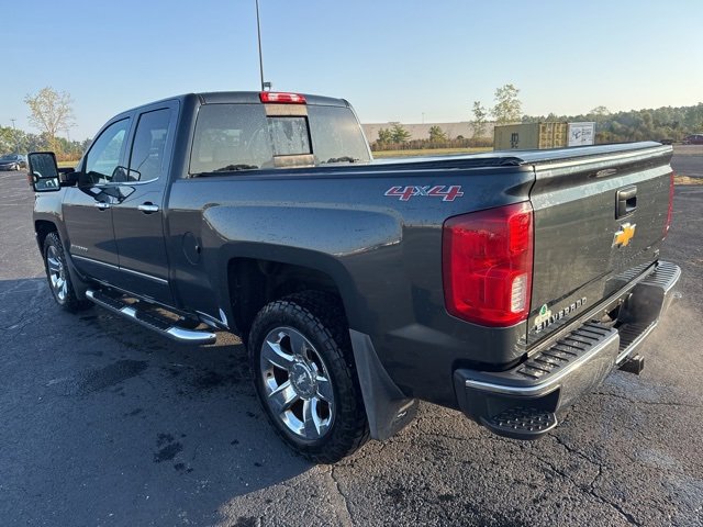 2017 Chevrolet Silverado 1500 LTZ photo 6